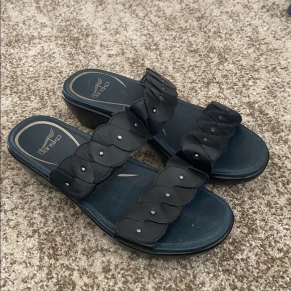 Dansko Shoes - Dansko Black Sandals 8.5-9